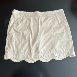 Vineyard Vines khaki golf skirt